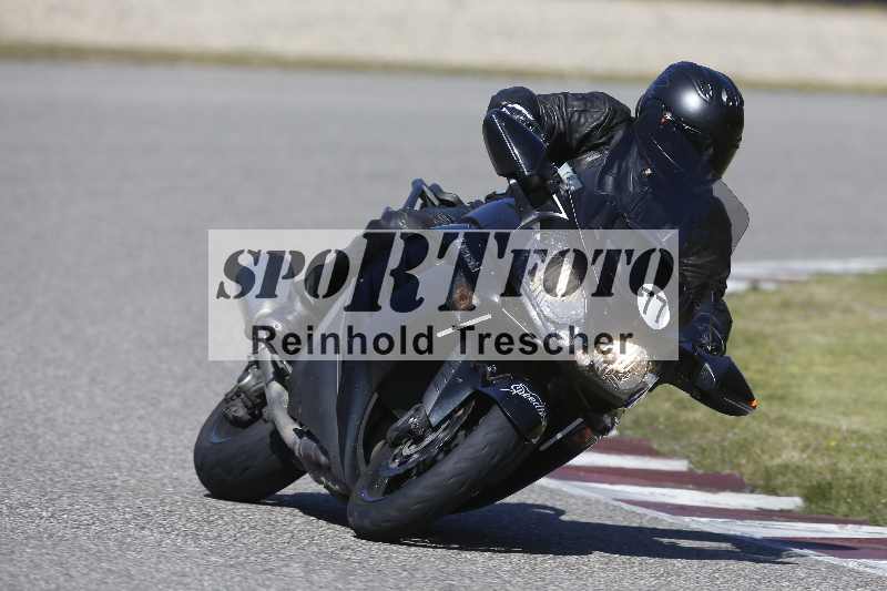 /01 02.04.2026 MAZ ADR/Gruppe rot/77